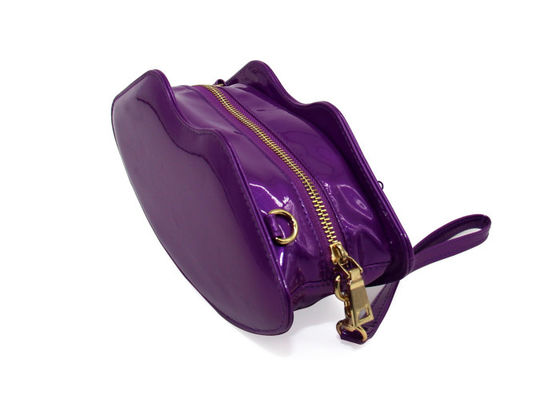 Custom Fashion Lip Shape Makeup Tote Bag Women Clutch Bag Luxury PU Type